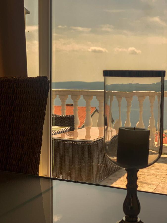Apartments Villa Klaudia - Adults Only Crikvenica Exterior photo