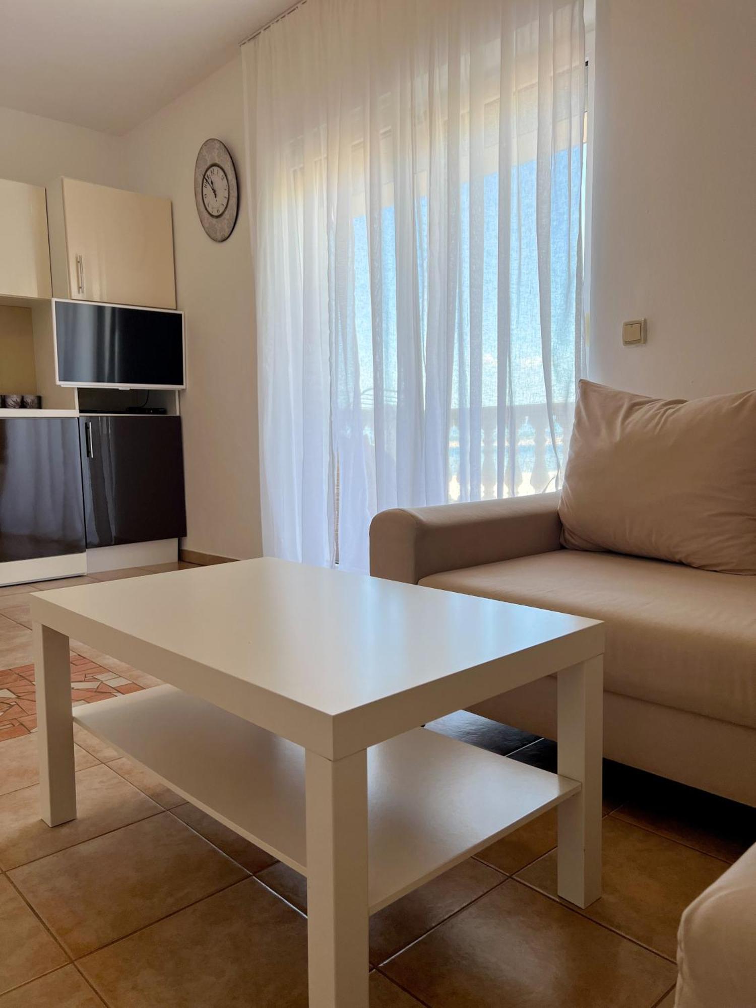 Apartments Villa Klaudia - Adults Only Crikvenica Exterior photo